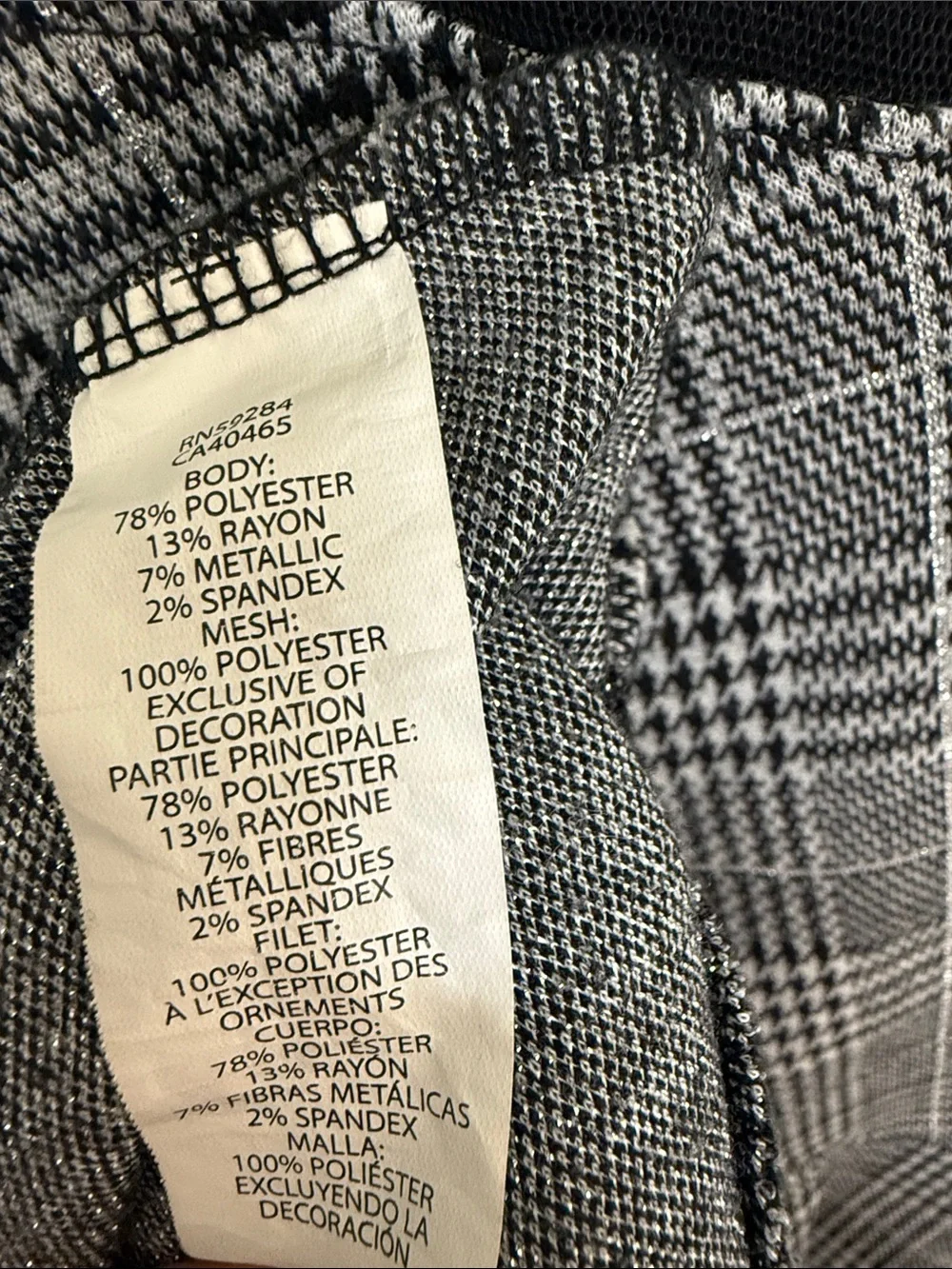 Place stylish sleeveless